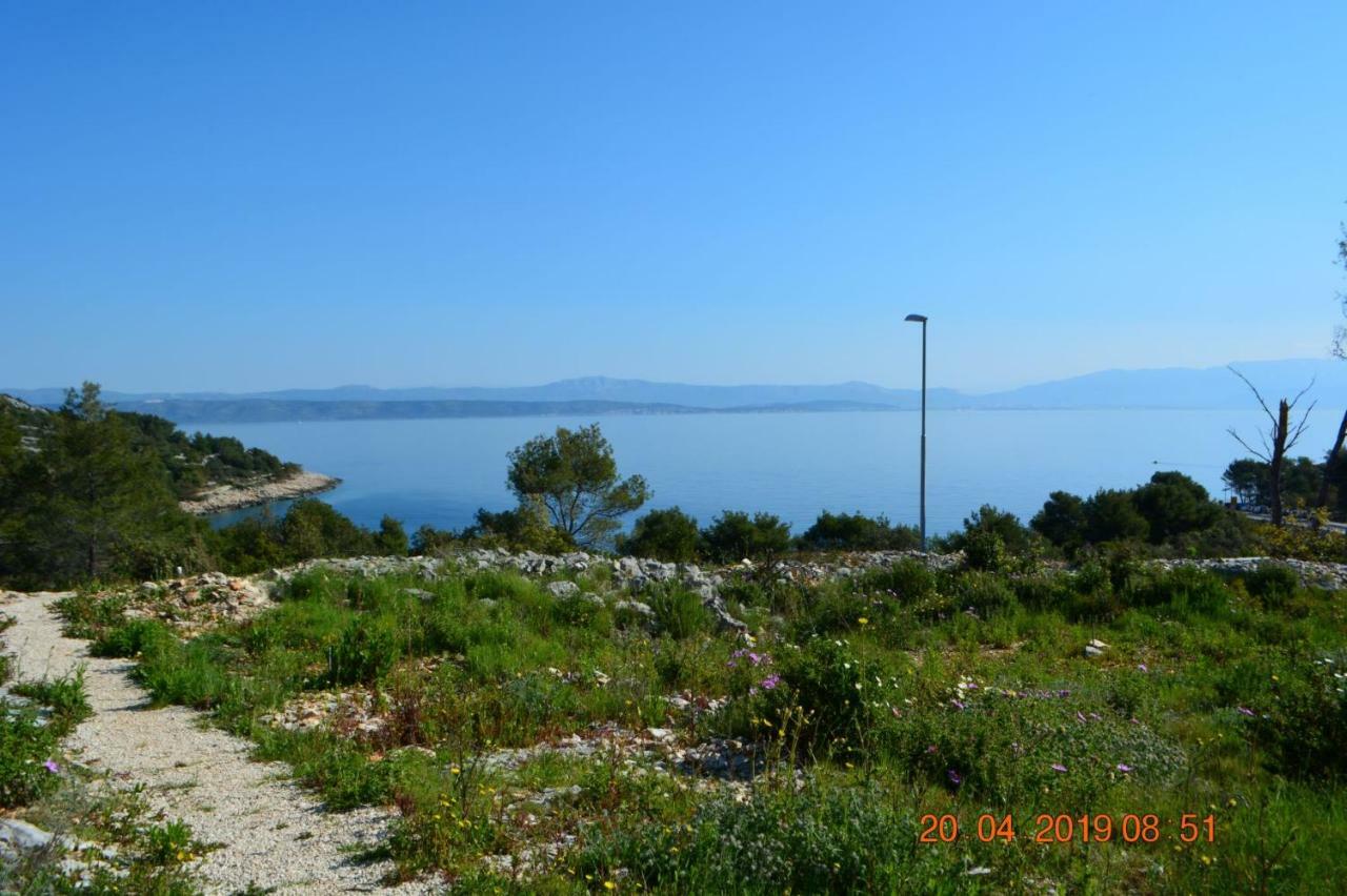 Sealodge - Luxe Villa, Private Pool, Mooring, Parking, Sea & Mountain View, At 150 M From Idyllic Private Beach Rogač 외부 사진
